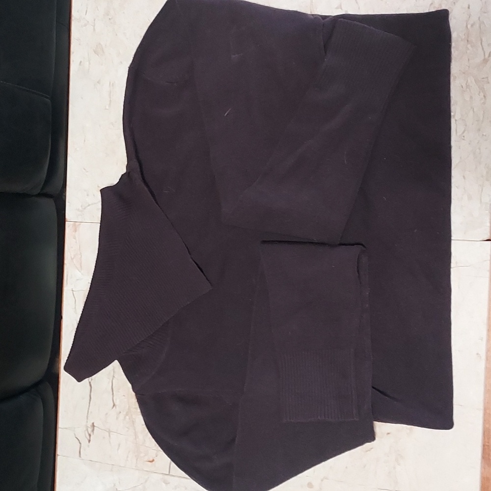 Max Studio- Size M, Fold down neck turtleneck sweater.